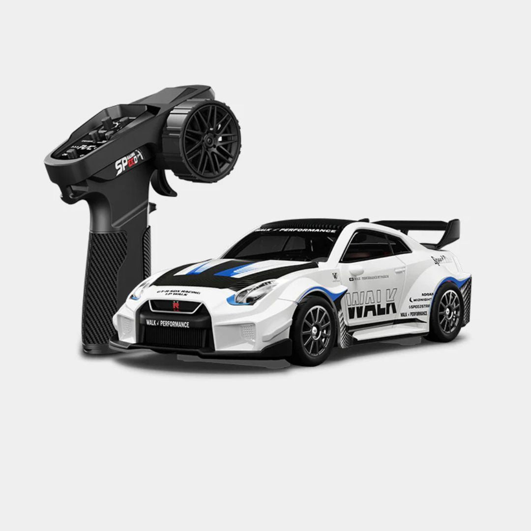 Hstar 1:43 Nissan GT-R (R35) Liberty Walk Style Metal Alloy RC Drift Car 4WD with Gyro & LED – White